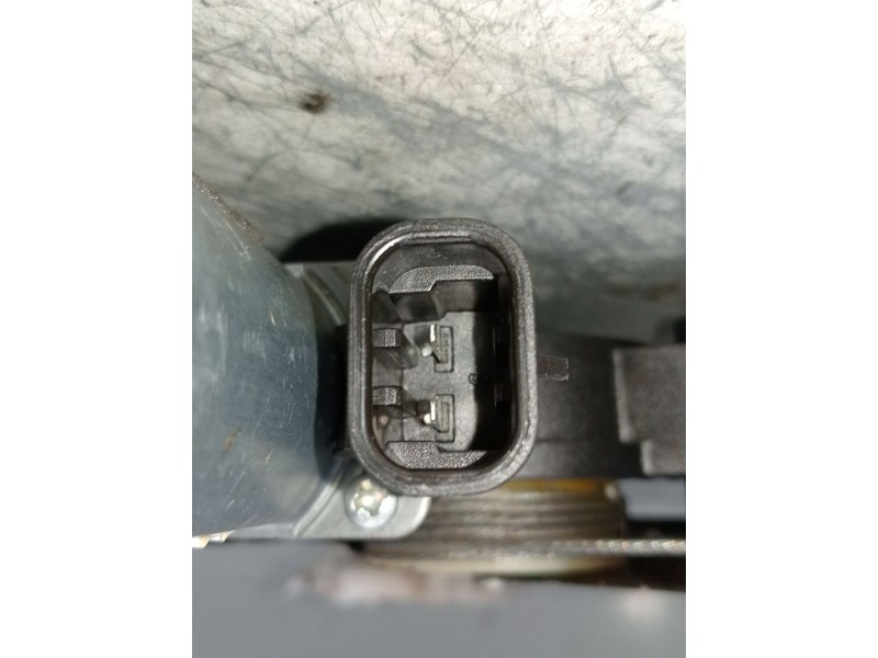 Recambio de elevalunas delantero derecho para ford ka (ru8) 1.2 referencia OEM IAM 51799530 3P 37167000