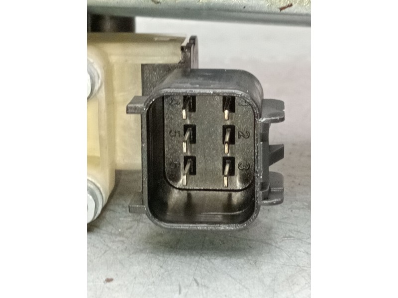 Recambio de elevalunas trasero derecho para ford focus iii 1.0 ecoboost referencia OEM IAM 924131104201338 5P 