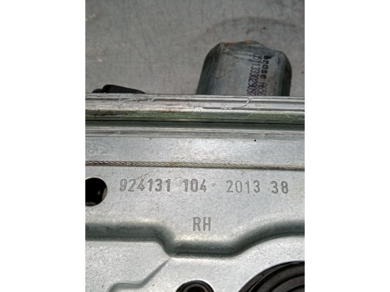 Recambio de elevalunas trasero derecho para ford focus iii 1.0 ecoboost referencia OEM IAM 924131104201338 5P 