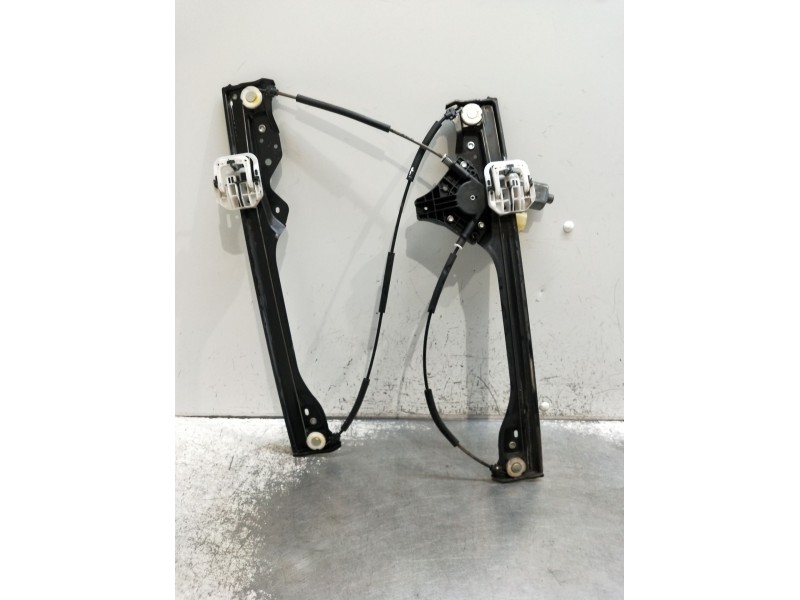 Recambio de elevalunas delantero derecho para ford s-max (cj, wa6) 2.0 tdci referencia OEM IAM 0130822733  