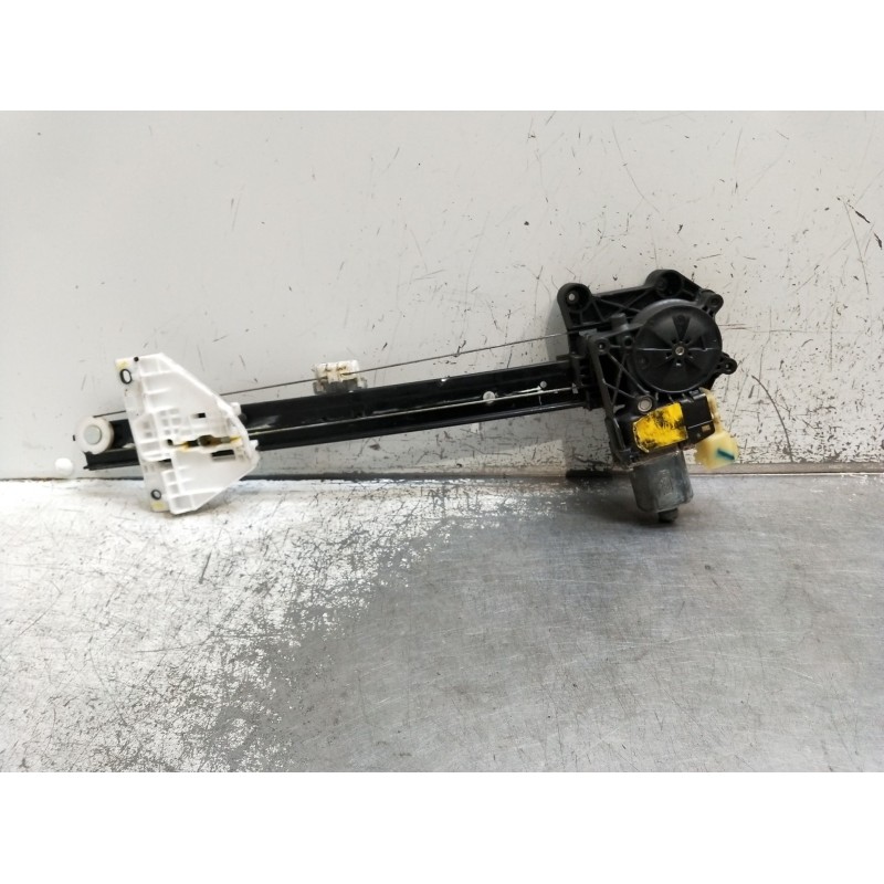 Recambio de elevalunas trasero izquierdo para ford s-max (cj, wa6) 2.0 tdci referencia OEM IAM 0130822735 5P 