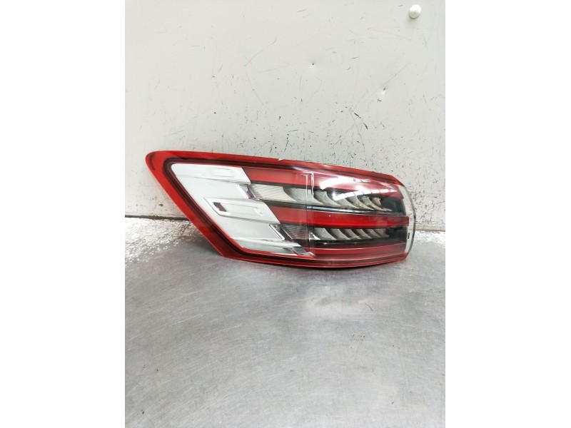 Recambio de piloto trasero izquierdo para ford s-max (cj, wa6) 2.0 tdci referencia OEM IAM EM2B13405BH 0286700133 