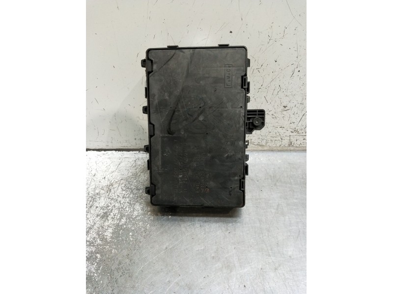 Recambio de caja reles / fusibles para ford s-max (cj, wa6) 2.0 tdci referencia OEM IAM F2GT14A067EC  