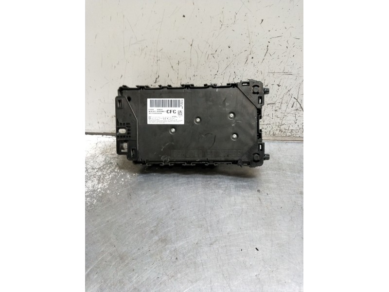 Recambio de caja reles / fusibles para ford s-max (cj, wa6) 2.0 tdci referencia OEM IAM BCM FU5T15604CFC A2C7534420250