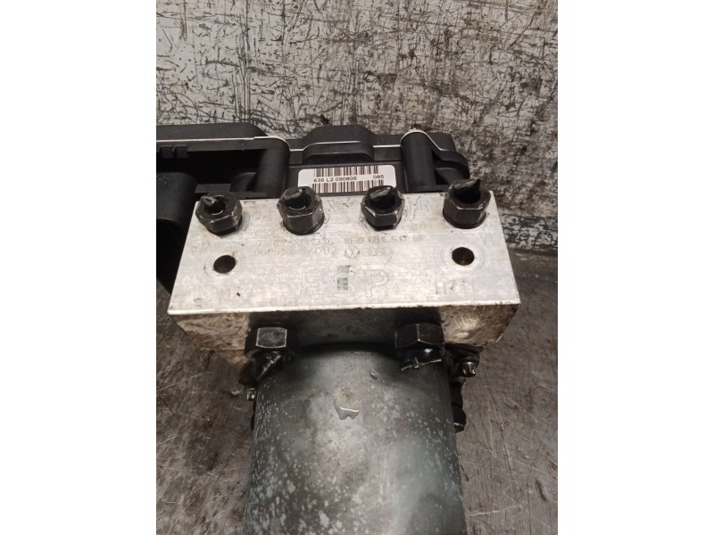 Recambio de abs para audi a4 b7 (8ec) 2.0 tfsi referencia OEM IAM 8E0910517H014 8E0614517BF06 0205234336 8E0614517BF 