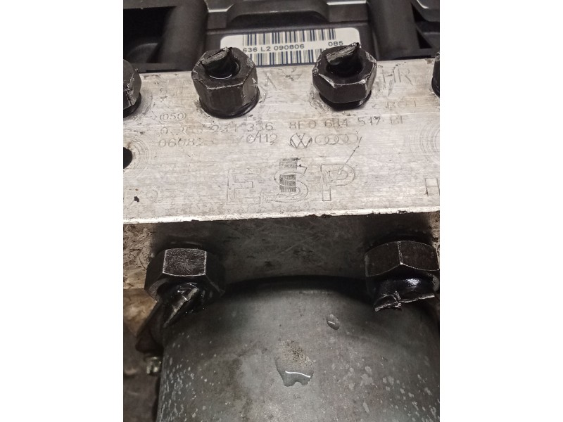 Recambio de abs para audi a4 b7 (8ec) 2.0 tfsi referencia OEM IAM 8E0910517H014 8E0614517BF06 0205234336 8E0614517BF 