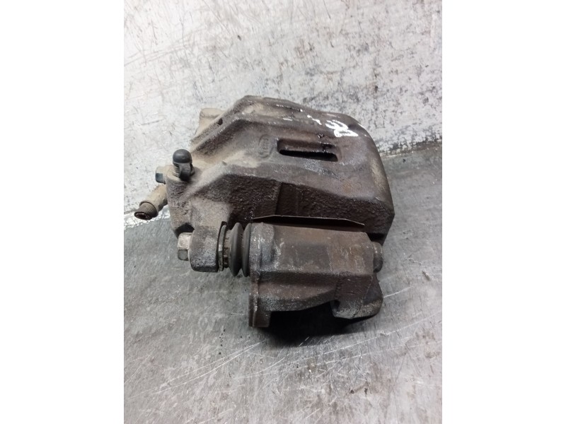 Recambio de pinza freno delantera derecha para kia sorento i (jc) 2.5 crdi referencia OEM IAM   
