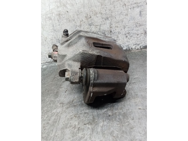 Recambio de pinza freno delantera izquierda para kia sorento i (jc) 2.5 crdi referencia OEM IAM   