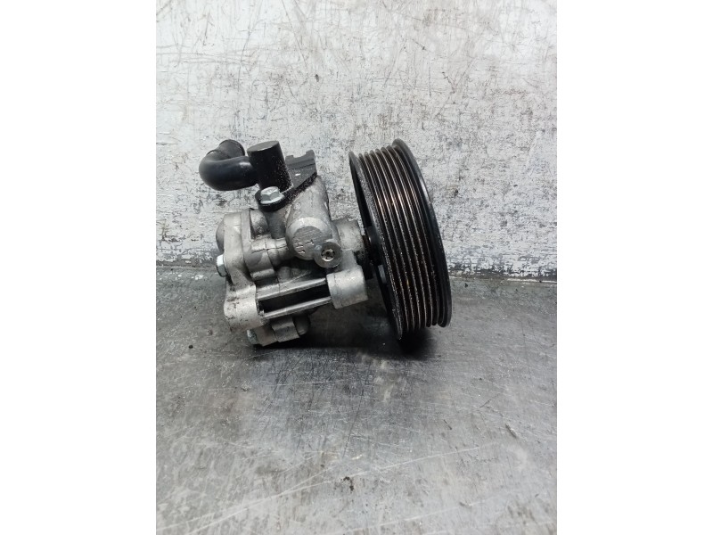 Recambio de bomba direccion para kia sorento i (jc) 2.5 crdi referencia OEM IAM   
