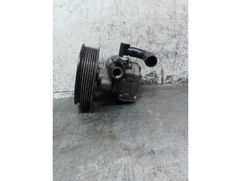 Recambio de bomba direccion para kia sorento i (jc) 2.5 crdi referencia OEM IAM   