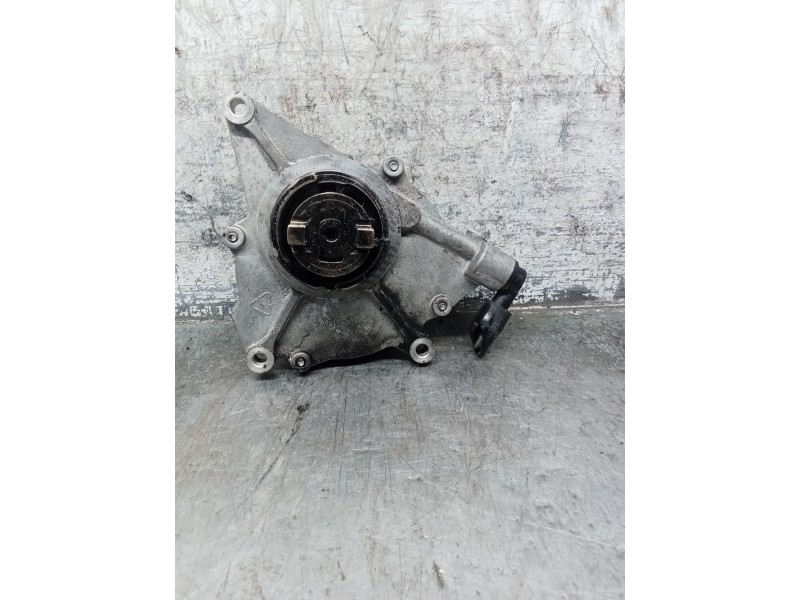 Recambio de depresor freno / bomba vacio para kia sorento i (jc) 2.5 crdi referencia OEM IAM 28104A402  