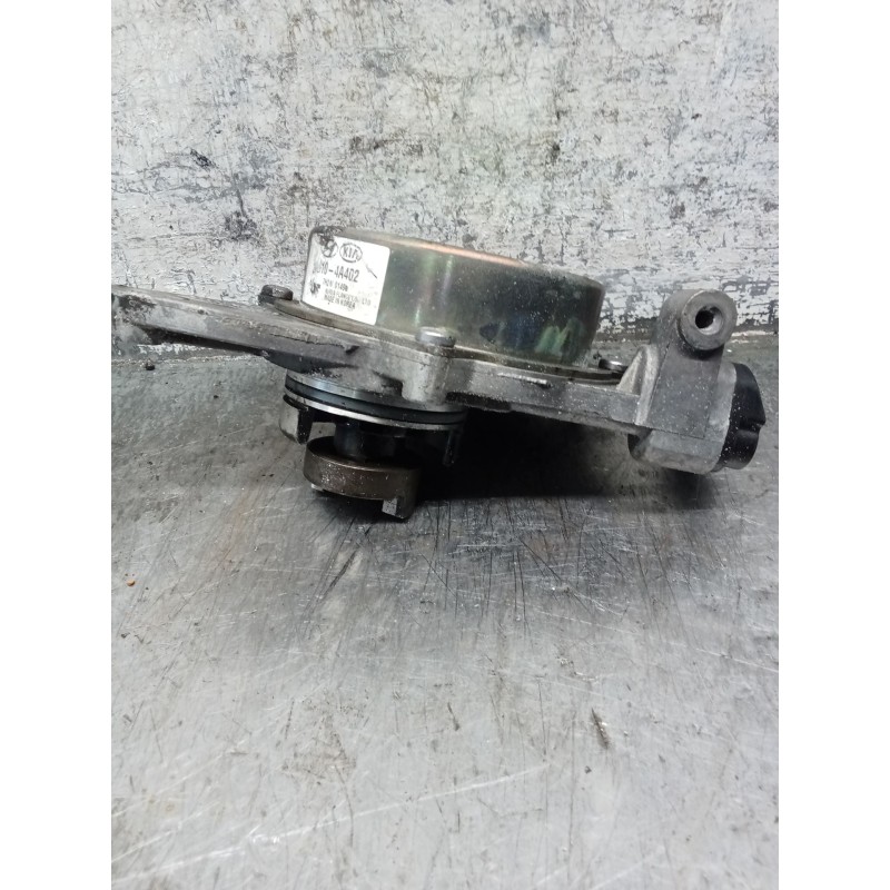 Recambio de depresor freno / bomba vacio para kia sorento i (jc) 2.5 crdi referencia OEM IAM 28104A402  