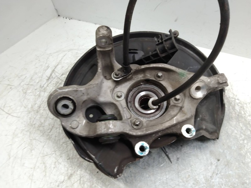 Recambio de mangueta trasera derecha para mercedes clase c (w204) berlina 2.2 cdi cat referencia OEM IAM   