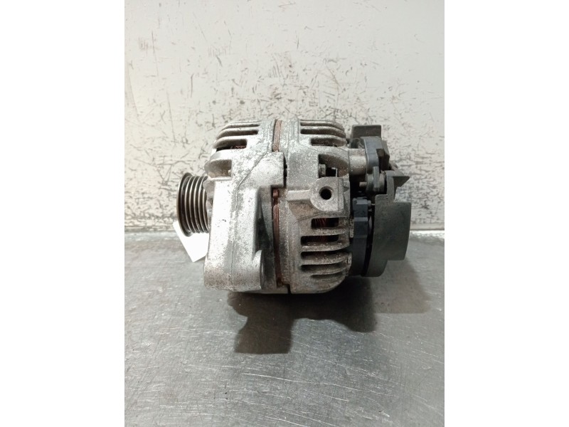 Recambio de alternador para opel vectra b (j96) 1.6 i 16v (f19) referencia OEM IAM 24439410 0124415008 