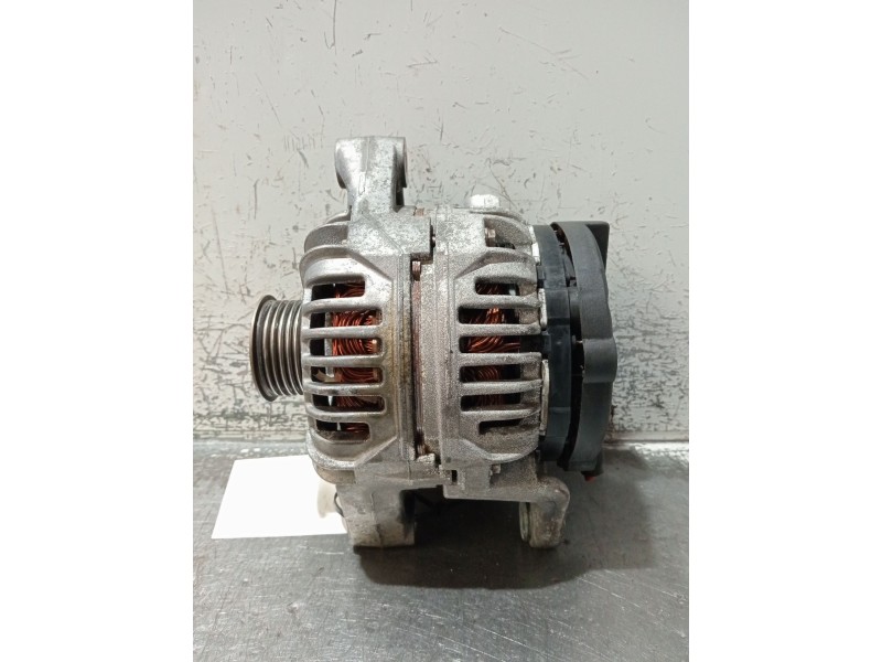 Recambio de alternador para opel vectra b (j96) 1.6 i 16v (f19) referencia OEM IAM 24439410 0124415008 
