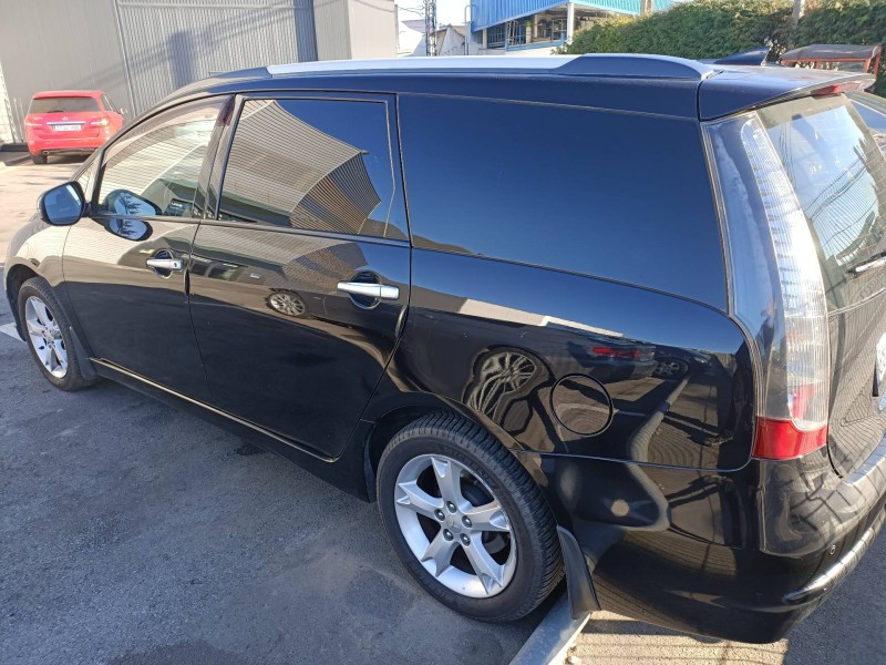 mitsubishi grandis (na0w) del año 2010