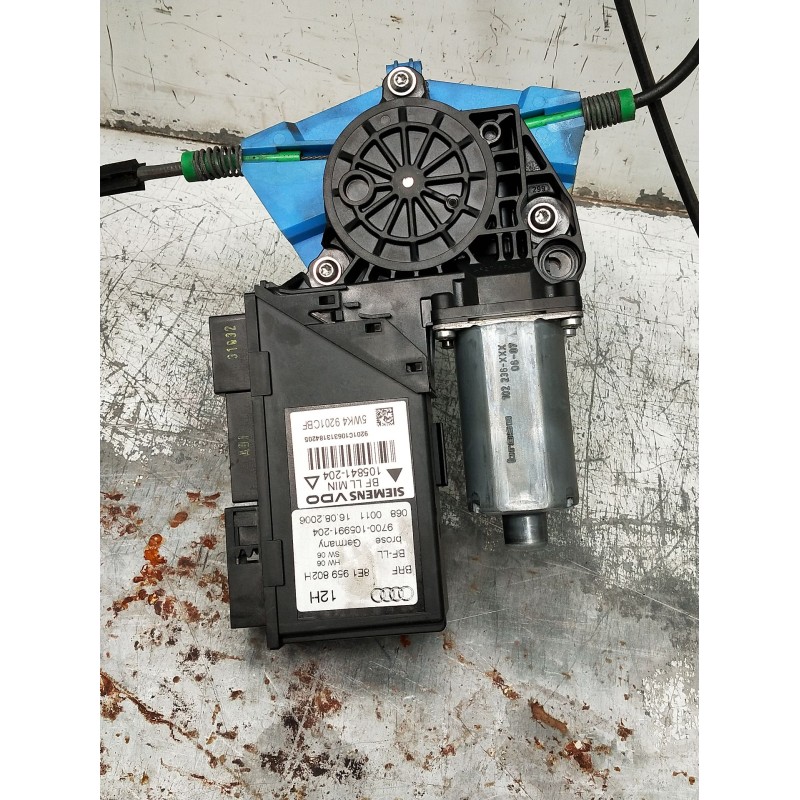 Recambio de elevalunas delantero derecho para audi a4 b7 (8ec) 2.0 tfsi referencia OEM IAM 8E0837462B 4P 