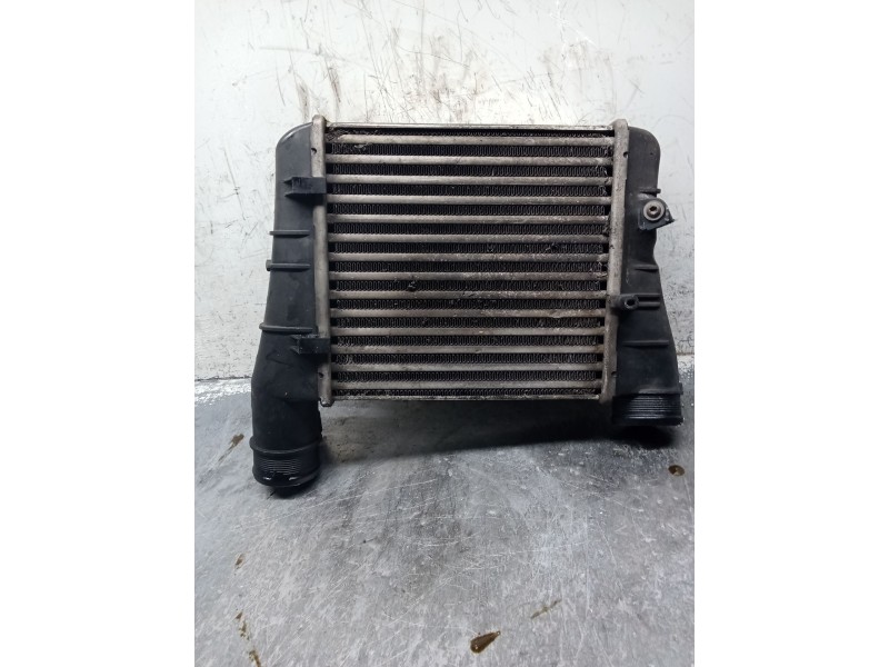 Recambio de intercooler para audi a4 b7 (8ec) 2.0 tfsi referencia OEM IAM 8E0145805AA  