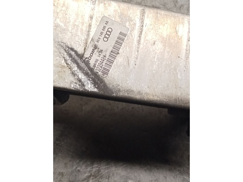 Recambio de intercooler para audi a4 b7 (8ec) 2.0 tfsi referencia OEM IAM 8E0145805AA  