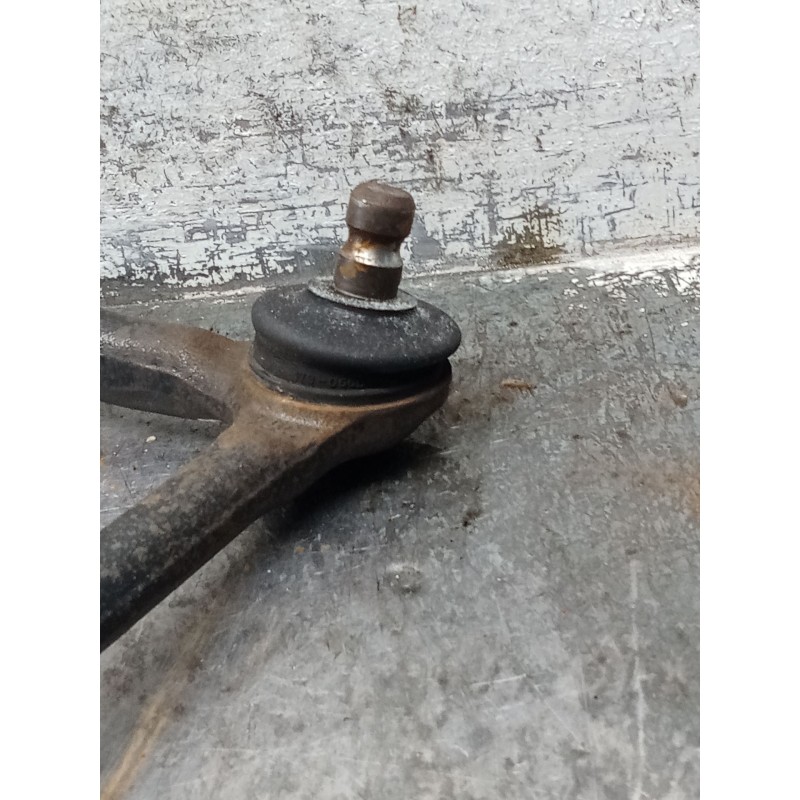 Recambio de brazo suspension superior delantero izquierdo para kia sorento i (jc) 2.5 crdi referencia OEM IAM   