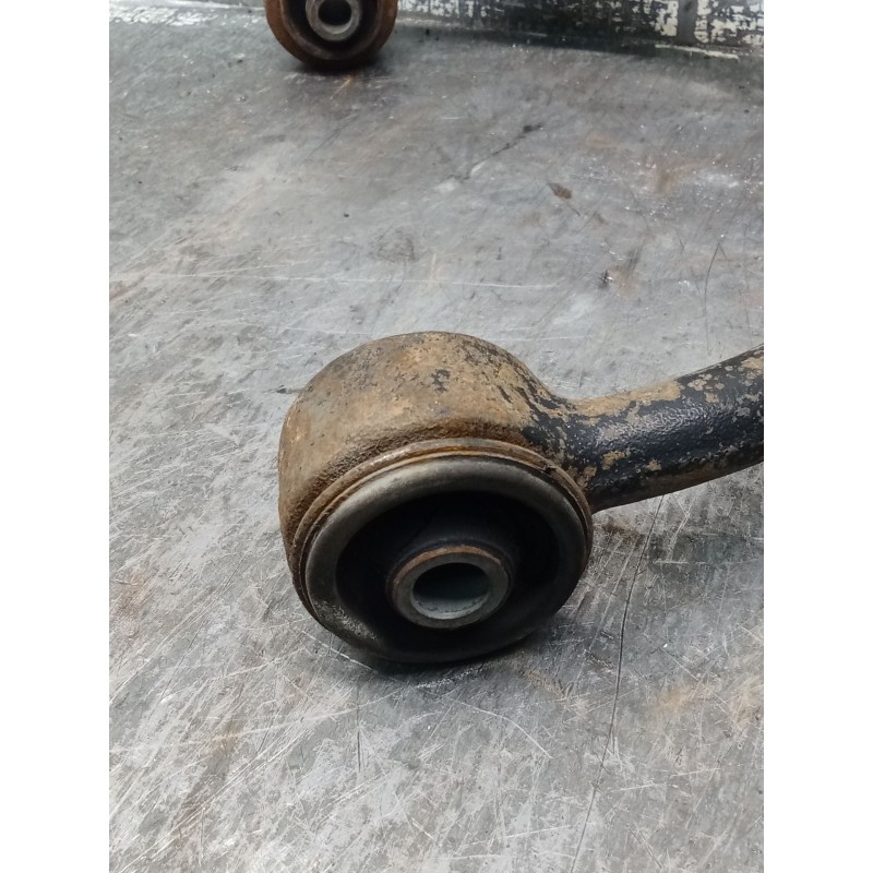 Recambio de brazo suspension superior delantero izquierdo para kia sorento i (jc) 2.5 crdi referencia OEM IAM   