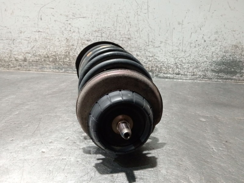 Recambio de amortiguador delantero derecho para renault clio i (b/c57_, 5/357_) 1.9 d (b/c/s576, b/c/s57l) referencia OEM IAM 77