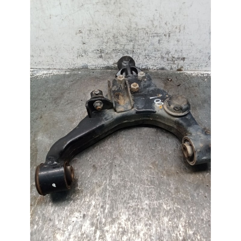 Recambio de brazo suspension inferior delantero derecho para kia sorento i (jc) 2.5 crdi referencia OEM IAM   