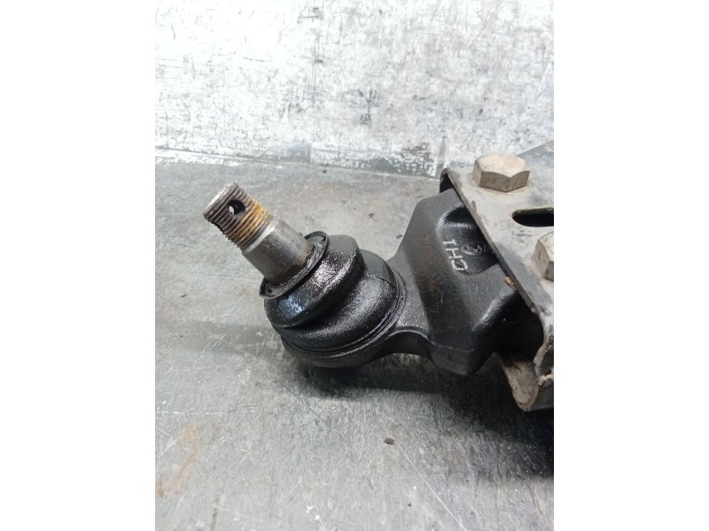 Recambio de brazo suspension inferior delantero derecho para kia sorento i (jc) 2.5 crdi referencia OEM IAM   