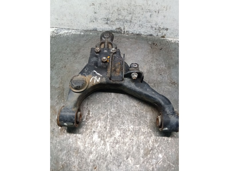 Recambio de brazo suspension inferior delantero izquierdo para kia sorento i (jc) 2.5 crdi referencia OEM IAM   