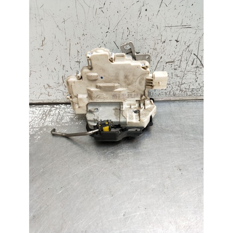Recambio de motor cierre centralizado trasero derecho para audi a4 b7 (8ec) 2.0 tfsi referencia OEM IAM 8E0839016 4P 