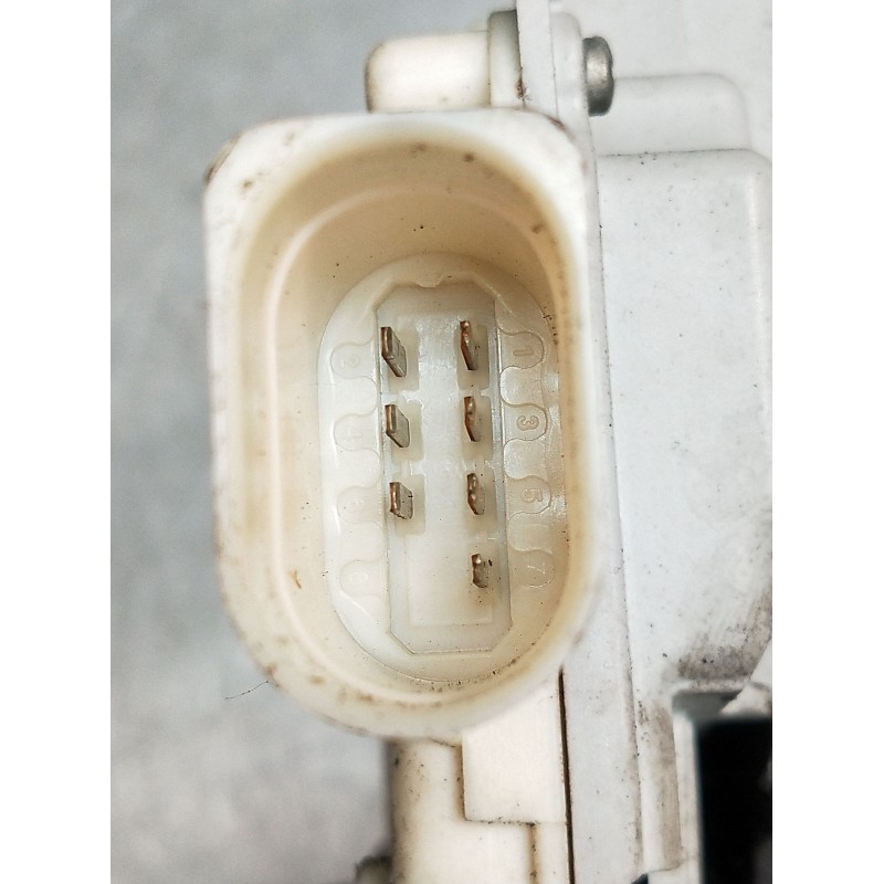Recambio de motor cierre centralizado trasero derecho para audi a4 b7 (8ec) 2.0 tfsi referencia OEM IAM 8E0839016 4P 