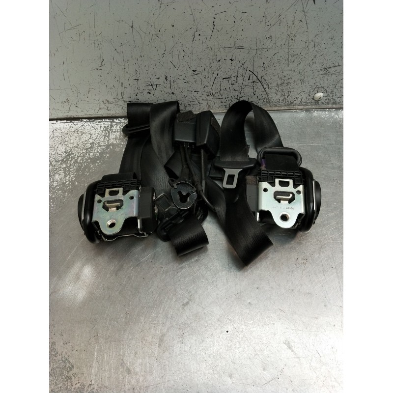 Recambio de juego cinturones delantero para audi a4 b7 (8ec) 2.0 tfsi referencia OEM IAM 560788501 4P 560788401