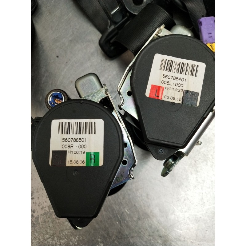 Recambio de juego cinturones delantero para audi a4 b7 (8ec) 2.0 tfsi referencia OEM IAM 560788501 4P 560788401