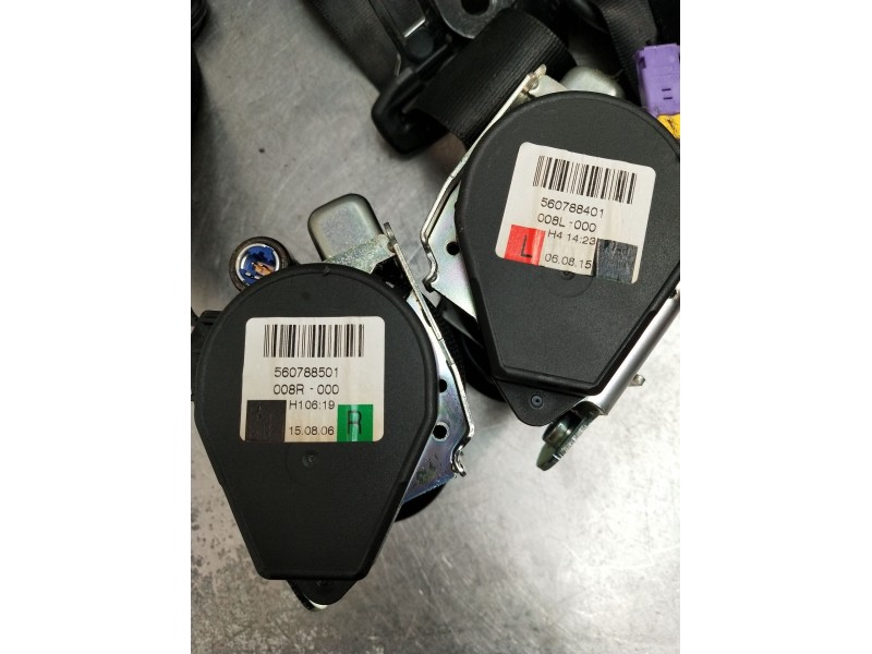 Recambio de juego cinturones delantero para audi a4 b7 (8ec) 2.0 tfsi referencia OEM IAM 560788501 4P 560788401