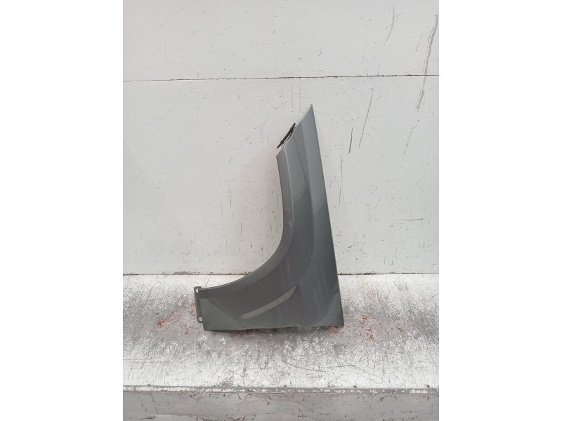 Recambio de aleta delantera izquierda para mercedes-benz clase glk (x204) 220 cdi 4-matic (204.984, 204.997) referencia OEM IAM 