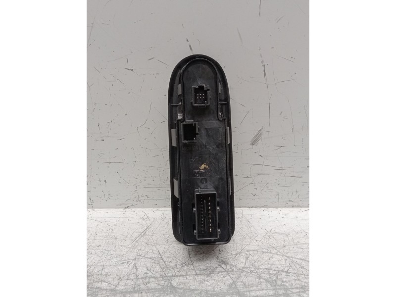 Recambio de mando elevalunas delantero izquierdo para peugeot 308 sw i (4e_, 4h_) 2.0 hdi referencia OEM IAM 96644915XT 5P 30170