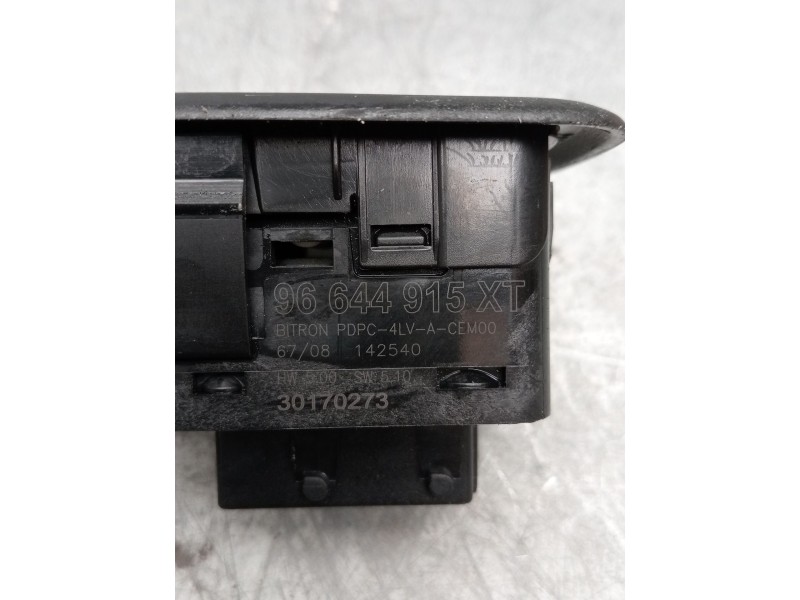 Recambio de mando elevalunas delantero izquierdo para peugeot 308 sw i (4e_, 4h_) 2.0 hdi referencia OEM IAM 96644915XT 5P 30170