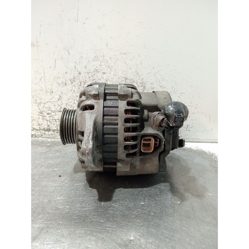 Recambio de alternador para mazda 626 iv hatchback (ge) 2.5 24v (ge5p) referencia OEM IAM KL1118300D A3T08491ZC 