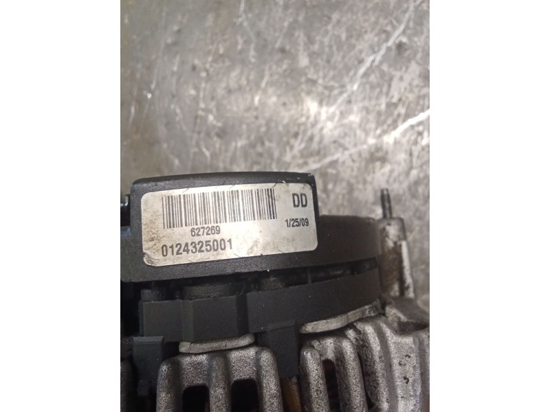 Recambio de alternador para volkswagen golf iv (1j1) 1.9 tdi referencia OEM IAM 0124325001 627269 
