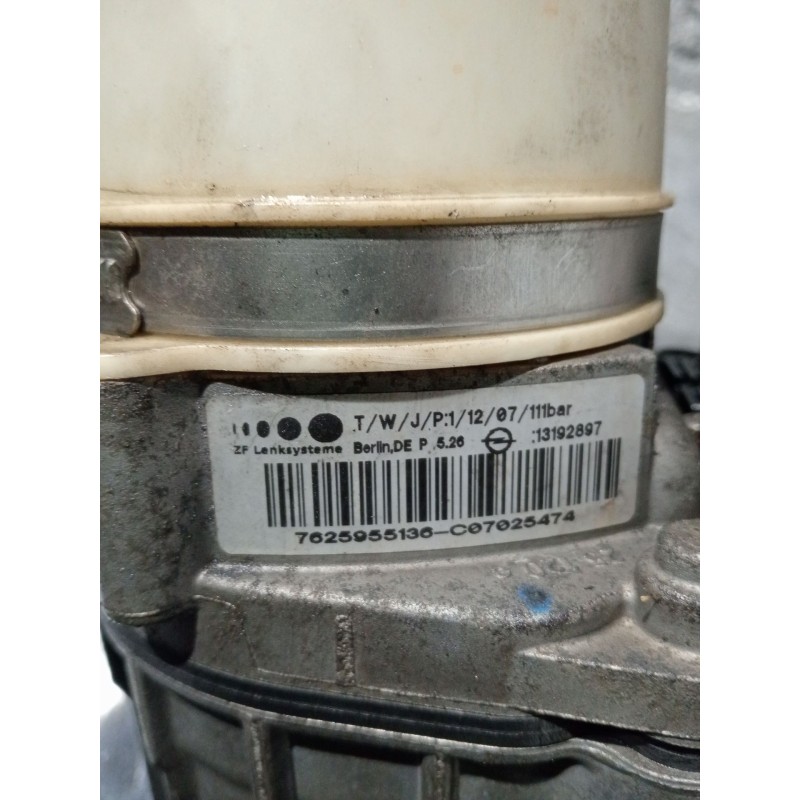 Recambio de bomba direccion para opel zafira / zafira family b (a05) 1.9 cdti (m75) referencia OEM IAM 13192897 7625955136 78319