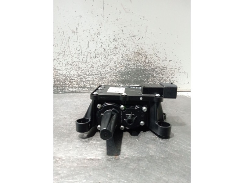 Recambio de freno de mano electrico para citroën c4 picasso referencia OEM IAM 9683024880 A2C53092224 0204280095