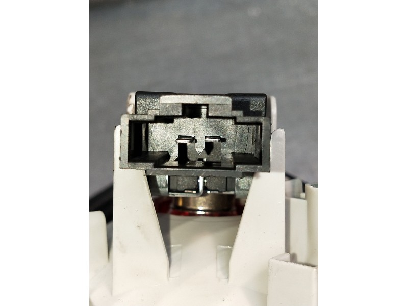 Recambio de piloto trasero derecho interior para audi a4 b7 (8ec) 2.0 tfsi referencia OEM IAM   