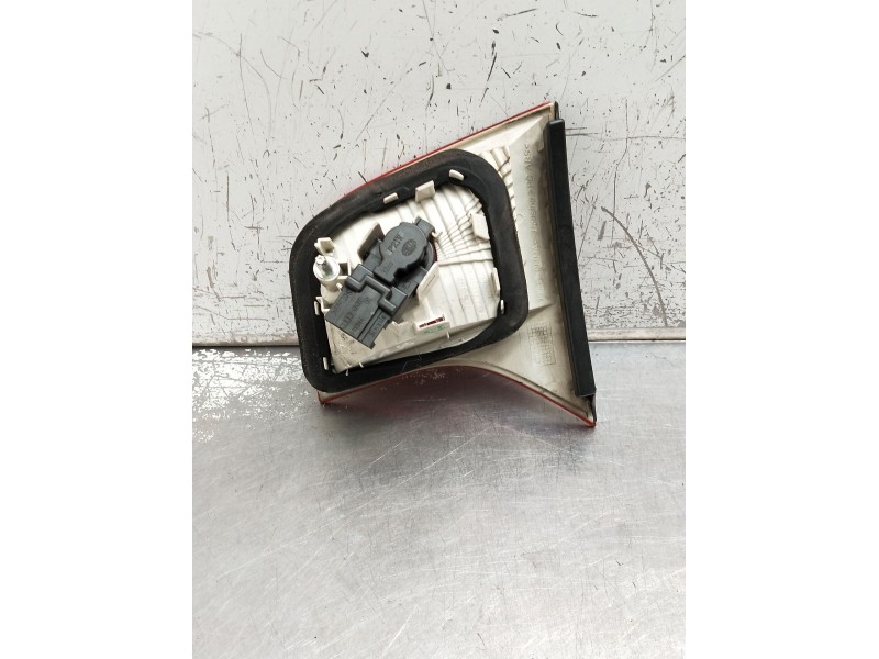 Recambio de piloto trasero izquierdo interior para audi a4 b7 (8ec) 2.0 tfsi referencia OEM IAM   