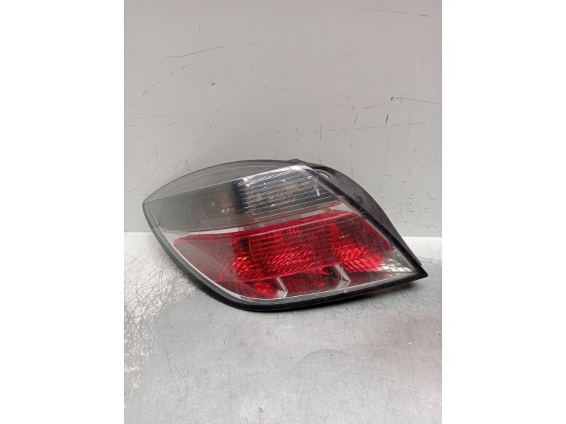 Recambio de piloto trasero izquierdo para opel astra h gtc (a04) 1.7 cdti (l08) referencia OEM IAM   