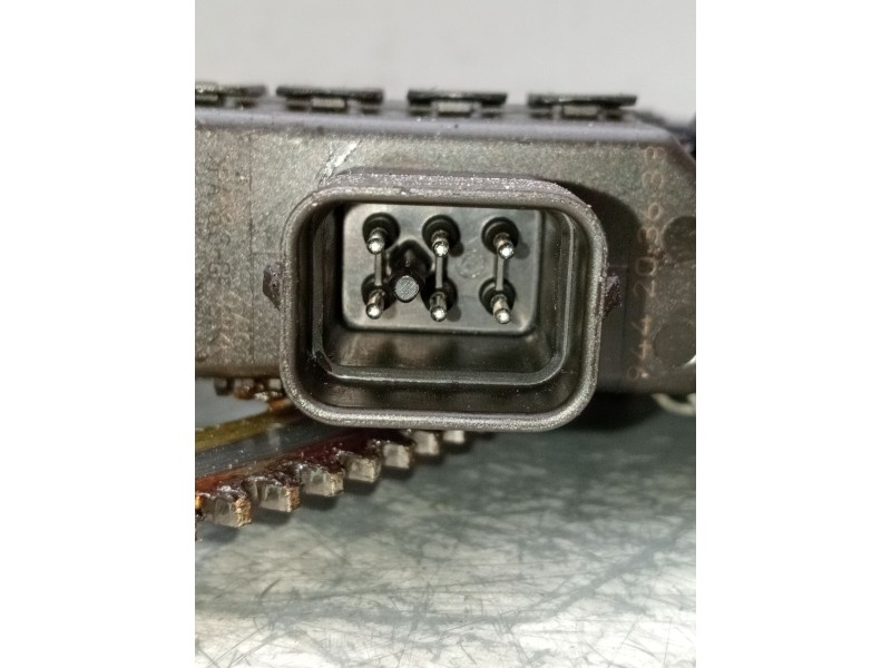 Recambio de elevalunas delantero izquierdo para opel astra h gtc (a04) 1.7 cdti (l08) referencia OEM IAM 13101478LH 3P 982824101