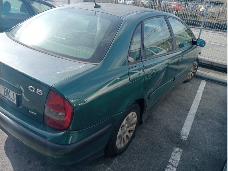 citroen c5 berlina del año 2001