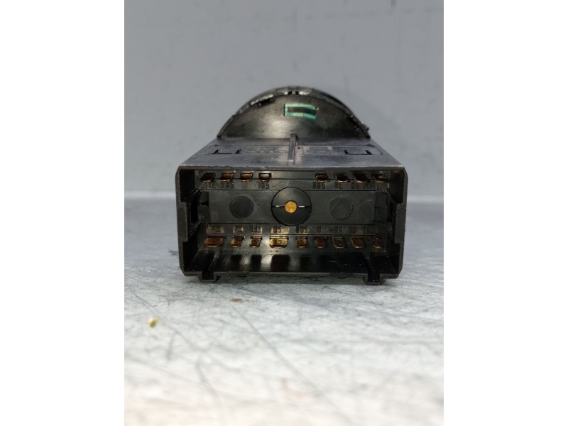 Recambio de mando luces para volkswagen golf iv (1j1) 1.9 tdi referencia OEM IAM 1U0941531D  