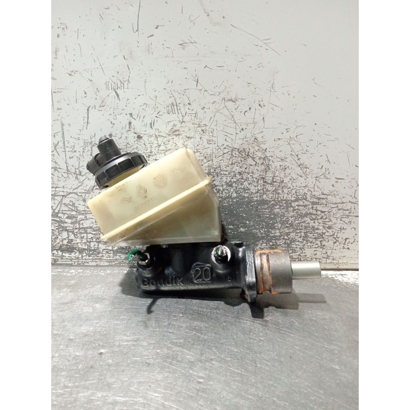 Recambio de bomba freno para renault clio i (b/c57_, 5/357_) 1.9 d (b/c/s576, b/c/s57l) referencia OEM IAM 311901 7700800532 