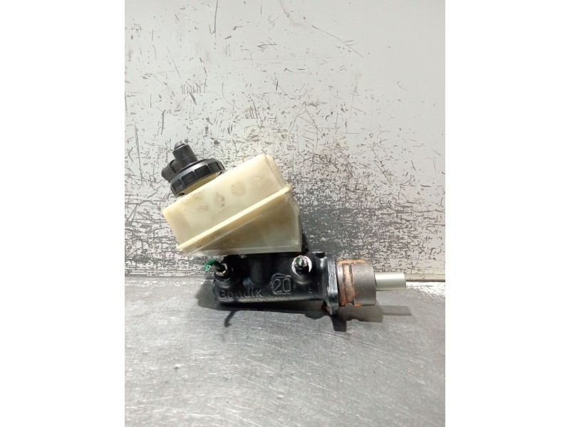 Recambio de bomba freno para renault clio i (b/c57_, 5/357_) 1.9 d (b/c/s576, b/c/s57l) referencia OEM IAM 311901 7700800532 