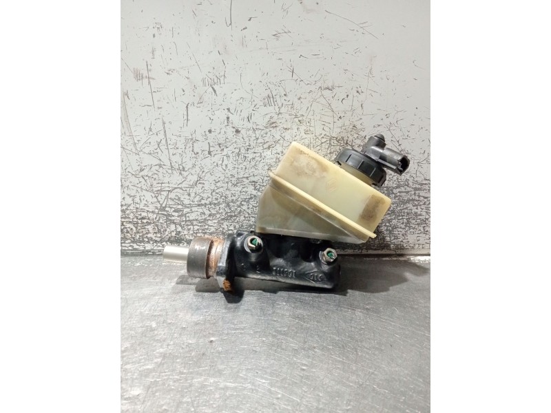 Recambio de bomba freno para renault clio i (b/c57_, 5/357_) 1.9 d (b/c/s576, b/c/s57l) referencia OEM IAM 311901 7700800532 